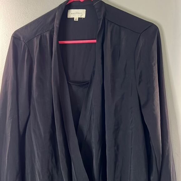 Melloday wrap style, blouse, size large - Picture 3 of 11